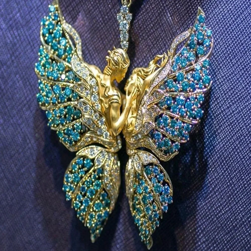 QueensCabinet this stunning
